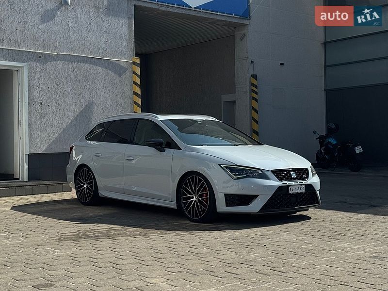 Універсал SEAT Leon 2015 в Луцьку