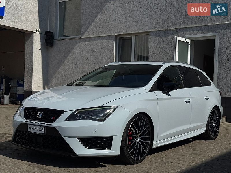 Універсал SEAT Leon 2015 в Луцьку