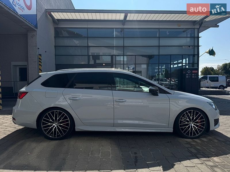 Універсал SEAT Leon 2015 в Луцьку