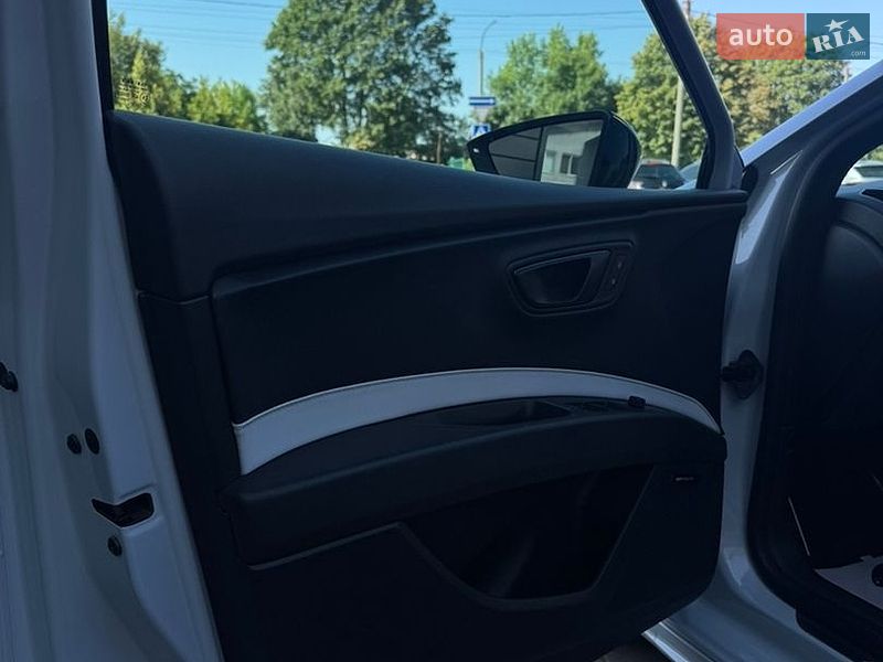 Універсал SEAT Leon 2015 в Луцьку