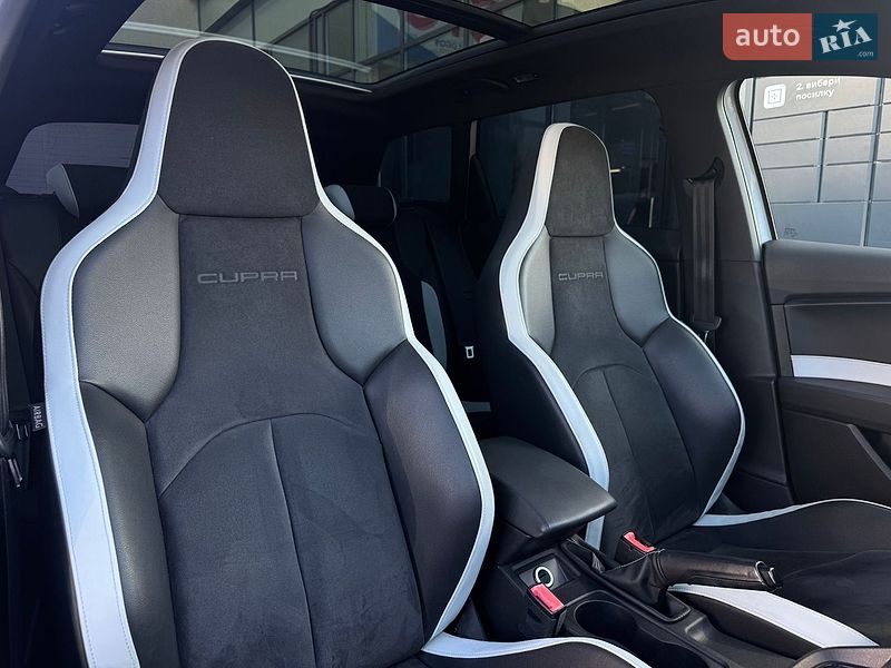 Універсал SEAT Leon 2015 в Луцьку