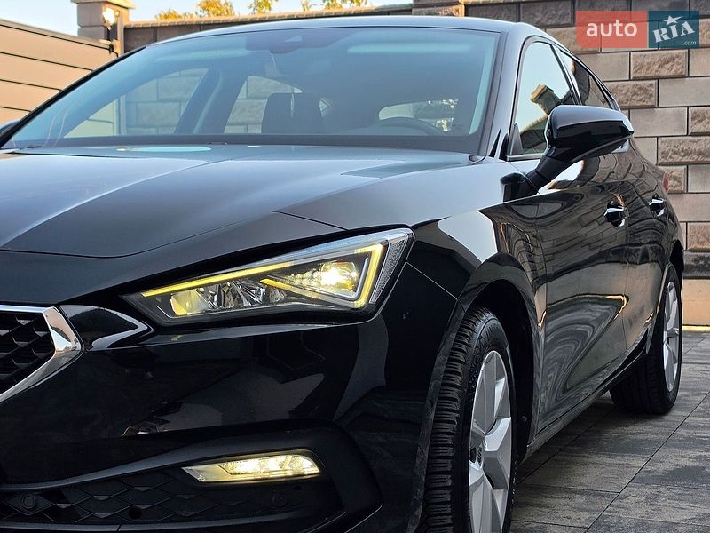Хетчбек SEAT Leon 2022 в Луцьку