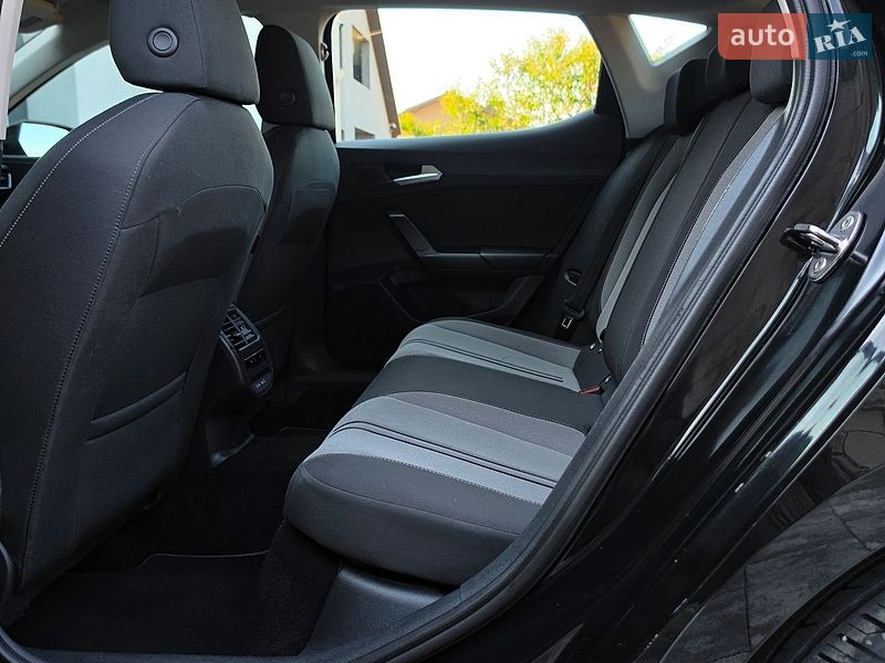 Хетчбек SEAT Leon 2022 в Луцьку