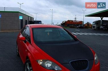 Хетчбек SEAT Leon 2008 в Житомирі