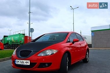 Хетчбек SEAT Leon 2008 в Житомирі
