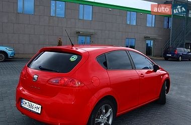 Хетчбек SEAT Leon 2008 в Житомирі