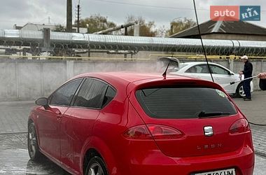 Хетчбек SEAT Leon 2008 в Житомирі