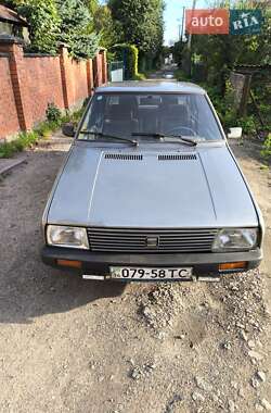 Седан SEAT Malaga 1990 в Львове