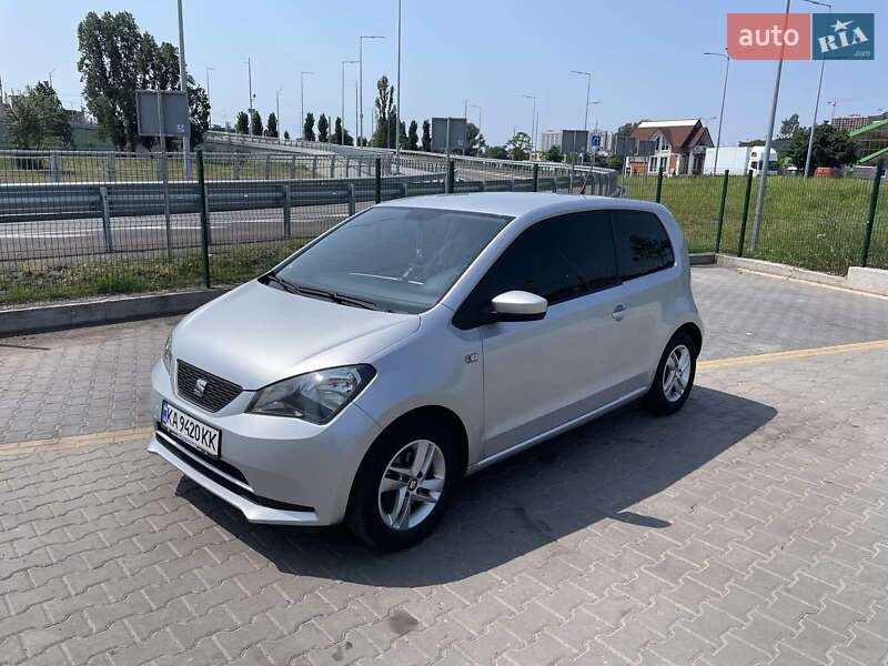 Хэтчбек SEAT Mii 2015 в Киеве
