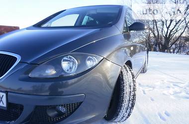 Хэтчбек SEAT Toledo 2008 в 