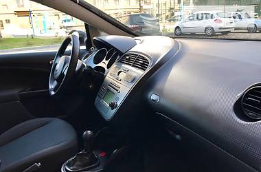 Седан SEAT Toledo 2008 в Виннице