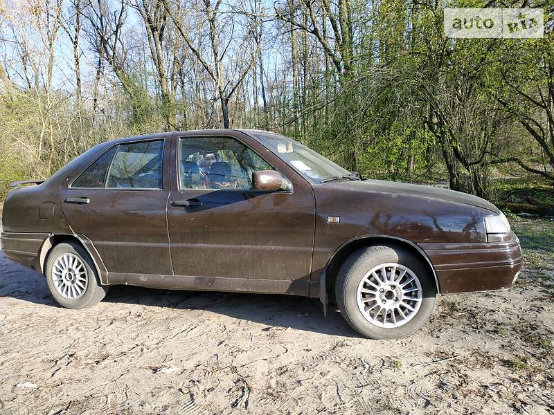 Хетчбек SEAT Toledo 1992 в Лебедині