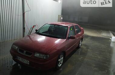 Хетчбек SEAT Toledo 1992 в Новій Ушиці