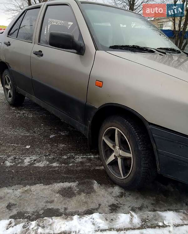 Лифтбек SEAT Toledo 1993 в Кропивницком