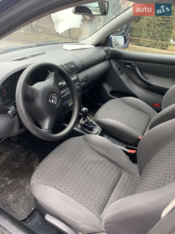 Седан SEAT Toledo 2002 в Виннице