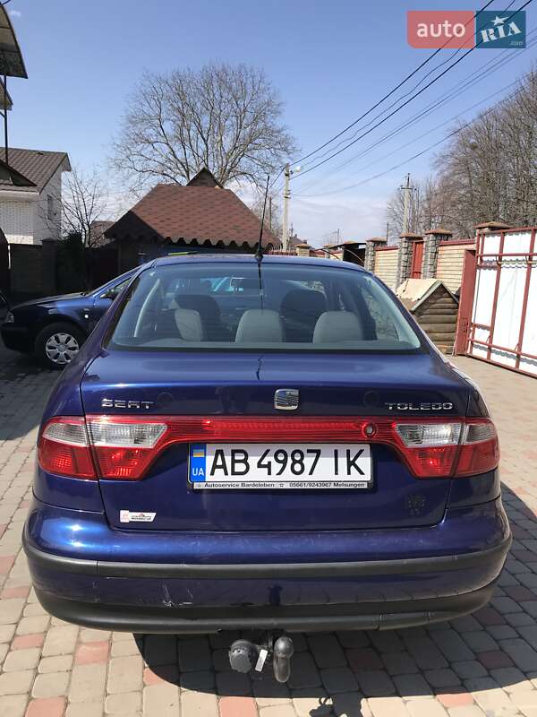 Седан SEAT Toledo 2002 в Виннице