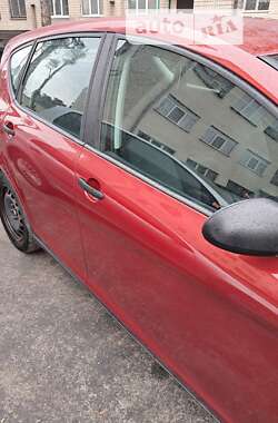 Мінівен SEAT Toledo 2008 в Києві