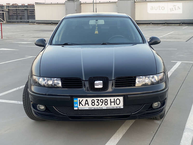 Седан SEAT Toledo 2004 в Киеве