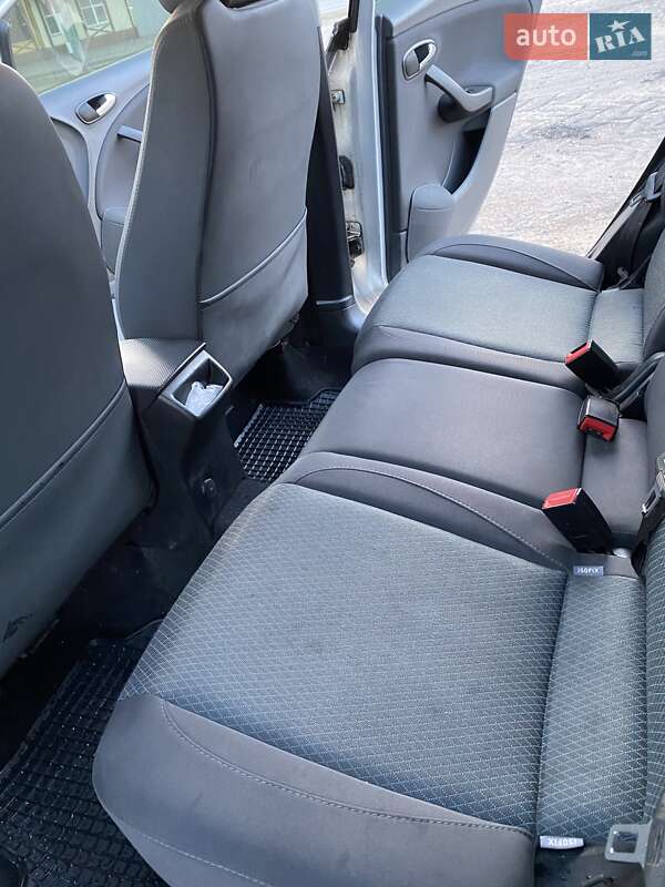 Хэтчбек SEAT Toledo 2008 в Харькове