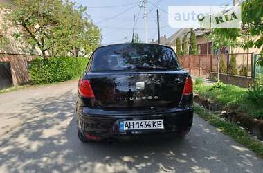 Хэтчбек SEAT Toledo 2006 в Виноградове