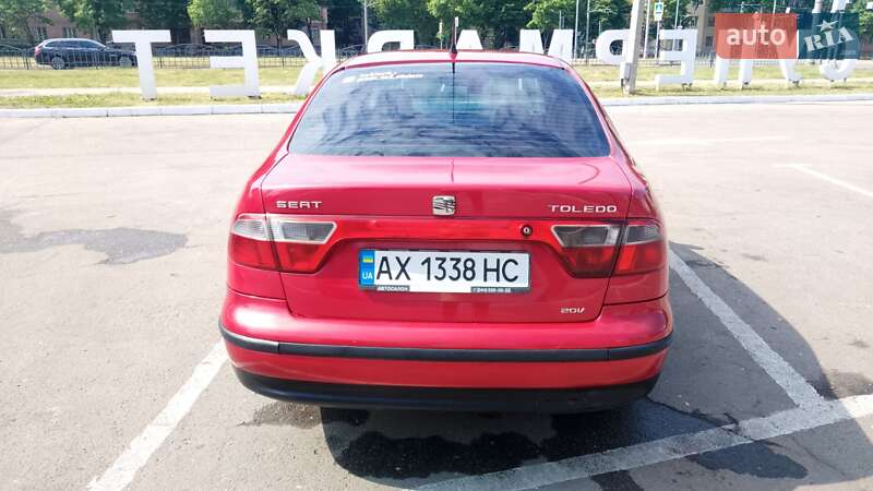 Седан SEAT Toledo 2003 в Харькове