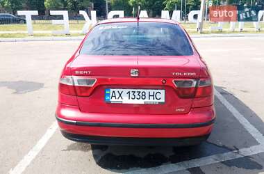 Седан SEAT Toledo 2003 в 