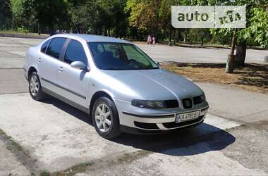 Седан SEAT Toledo 2004 в Жовтих Водах