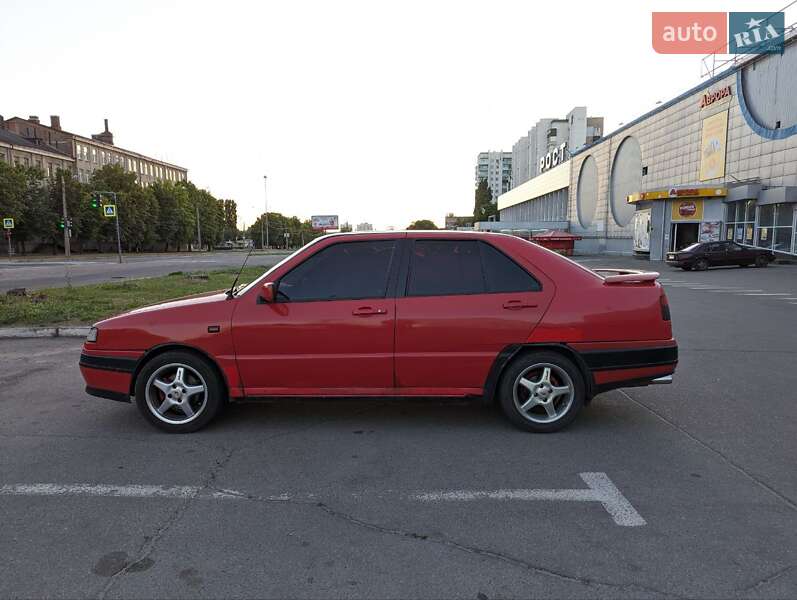 Седан SEAT Toledo 1993 в Харькове