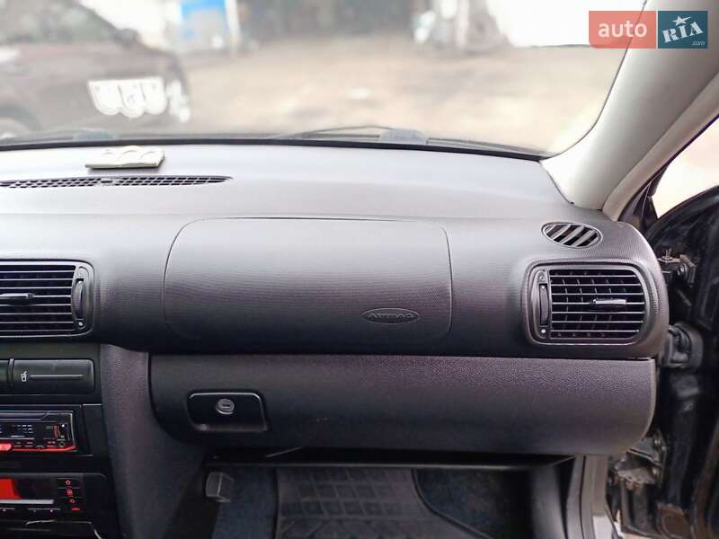 Седан SEAT Toledo 2002 в Кривом Роге фото 28 Седан SEAT Toledo 2002 в Кривом Роге