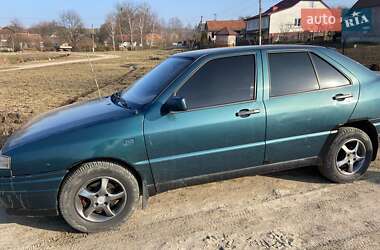 Седан SEAT Toledo 1992 в Новому Розділі