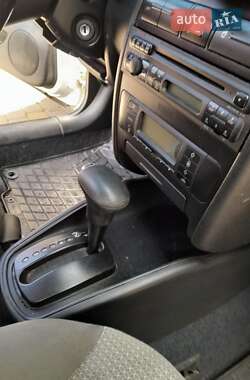 Седан SEAT Toledo 2003 в 
