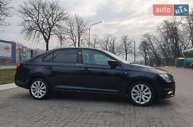 Ліфтбек SEAT Toledo 2013 в 