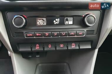 Ліфтбек SEAT Toledo 2013 в 