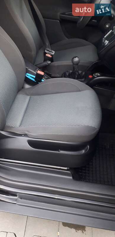 Хэтчбек SEAT Toledo 2007 в Калуше