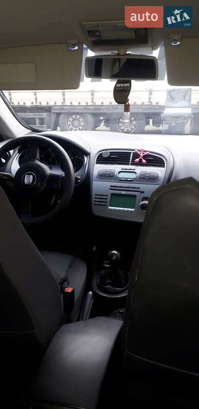 Хэтчбек SEAT Toledo 2007 в Калуше