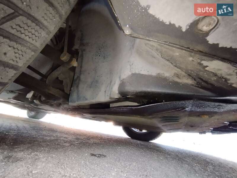 Хэтчбек SEAT Toledo 2008 в Каневе