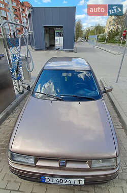 Седан SEAT Toledo 1993 в 