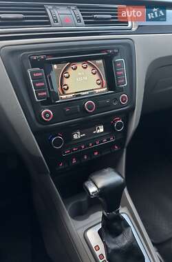 Лифтбек SEAT Toledo 2014 в 