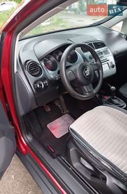 Хэтчбек SEAT Toledo 2008 в Киеве