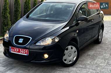 Хетчбек SEAT Toledo 2009 в Сарнах