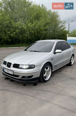 Седан SEAT Toledo 2001 в 