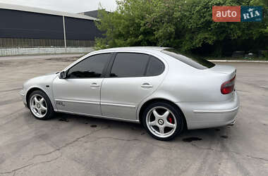 Седан SEAT Toledo 2001 в 