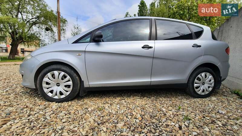 Хэтчбек SEAT Toledo 2008 в Калуше