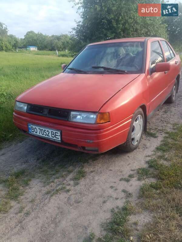 Седан SEAT Toledo 1992 в Иваничах