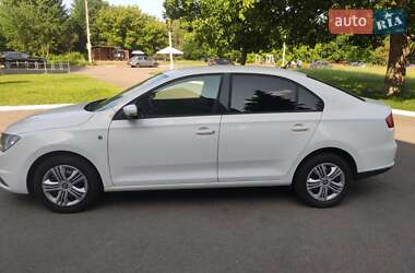 Лифтбек SEAT Toledo 2017 в 