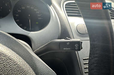 Хэтчбек SEAT Toledo 2005 в 