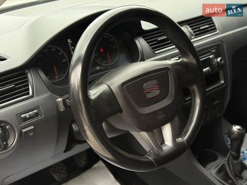 Ліфтбек SEAT Toledo 2013 в Івано-Франківську