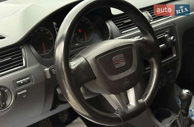 Лифтбек SEAT Toledo 2013 в 