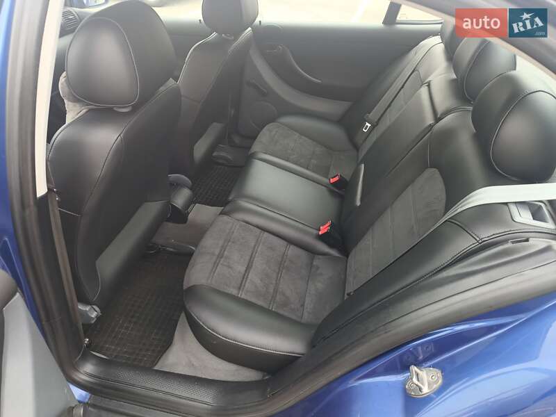 Седан SEAT Toledo 2000 в Івано-Франківську