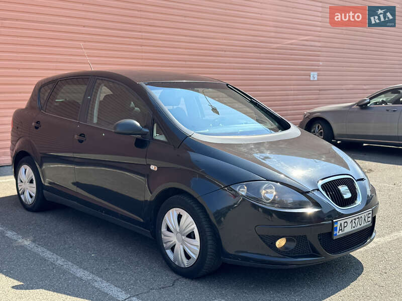 Хэтчбек SEAT Toledo 2008 в Киеве